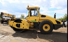 ГРУНТОВЫЙ ВИБРОКАТОК BOMAG ВW 213 D-4