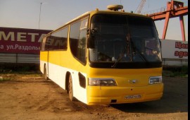 Перевозка людей на автобусе Daewoo