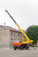 Кран от 25 тонн в Домодедово 