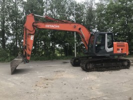 Аренда гусеничного экскаватора Hitachi zx 180 в габарите ковш1м3