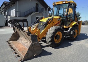 Экскаватор-погрзчик JCB 3CX