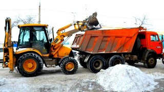 Чистим снег в Ревде и окрестностях