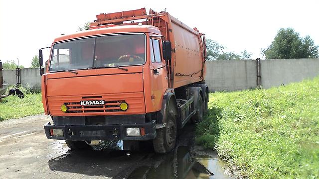 Перевозка мусора КАМАЗ-53215