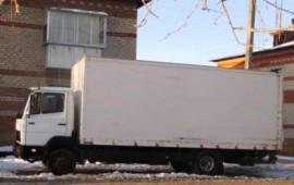 Перевозки на грузовике Рено-мидлум-220DCI