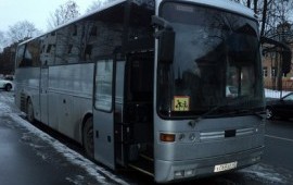 Перевозка людей на автобусе Мерседес-спринтер