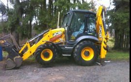 Сдам в аренду экскаватор-погрузчик JCB 3CX kontraktor