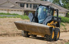 Сдам в аренду минипогрузчик John Deere 328D