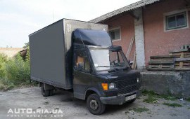 Перевозки на грузовике Мерседес 410д