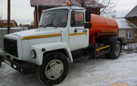 Услуги ассенизатора,откачка выгребных ям.