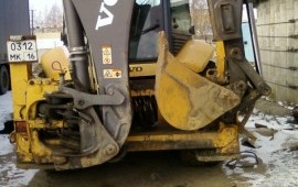 Аренда экскаватора погрузчика Volvo BL71