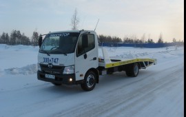 Услуги эвакуатора HINO-300