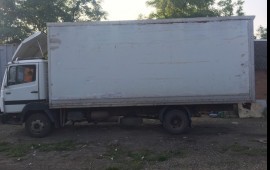 Грузоперевозки до 5 тонн на Мерседесе 814