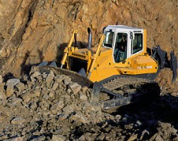 Сдается в аренду Бульдозер Liebherr PR 744 Litronic