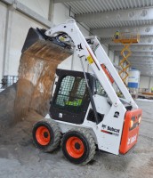 Аренда Мини-погрузчика Bobcat S450