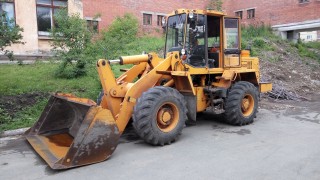 Фронтальный погрузчик АМКОДОР 342В