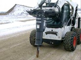 Услуги аренда гидромолота Бобкат
