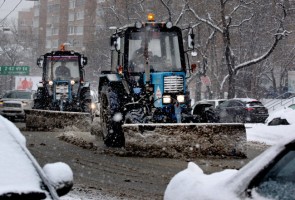 Аренда МТЗ-82 щётка, отвал в Москве и Мо