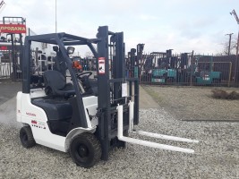 новый вилочный погрузчик NISSAN 1500 кг