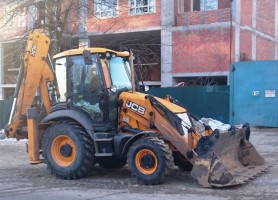 Услуги экскаватора погрузчика по Питеру