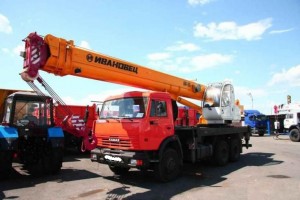 Аренда крана 25 тонн стрела 31 метр