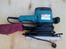 Прокат вибрационная шлифмашина Makita 9046