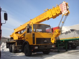 Частный автокран 16 - 25 тонн. 