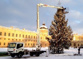 Автовышка на базе Ниссан 24 метра 