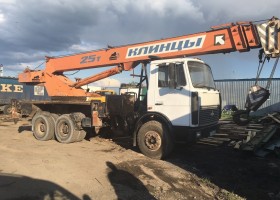 Автокран в Гатчина 25тонн заказ. Аренда автокрана