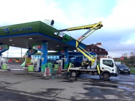 Автовышка 20, 22, 24 метра Аренда Санкт-Петербург и ЛО