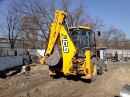Аренда экскаватора JCB (есть гидромолот) 