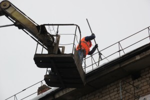 Аренда услуги автовышки по г. Уфа на базе вездехода