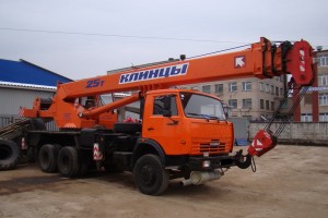 Автокран Солнечногорск 25т. Вылет стрелы 21м.