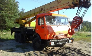 Услуги автокрана 14 и 25 тонн в Колпино , СПБ