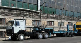 Аренда низкорамных платформ (тралов) 13.5 м, 16.5 м