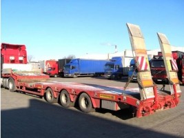В аренду трал раздвижной (15 м, гр/п до 40 т, 3 оси, гидравлические аппарели)