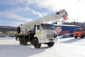Аренда автокрана 25 тн 32 м