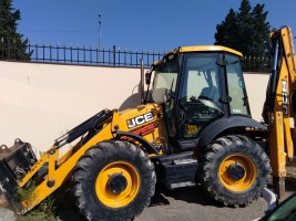 Аренда экскаватора погрузчика JCB 3CX SUPER