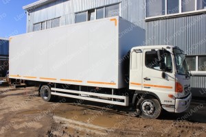 Автофургон изотермический на шасси HINO 500 GD8JMTA-QHR, 4х2 (сэндвич-панель). 