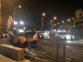 Услуги экскаватора-погрузчика Hyundai