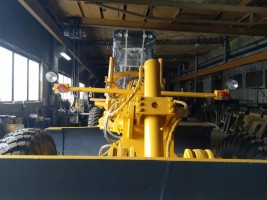 Продам автогрейдер Дз 98 