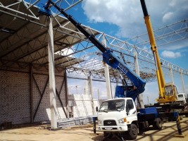 Аренда автовышки 12м-32м услуги