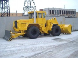 Аренда фронтального погрузчика К-702 МА-ПК-6 и К-700 Кировец