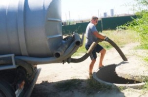 Откачка жидких бытовых отходов