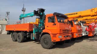 КАМАЗ 43118 с манипулятором HKTC 7016