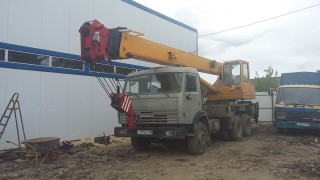 услуги автокранов 16 и 25 тонн Частник в Коммунаре