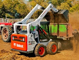 Сдам в аренду мини-погрузчик Bobcat S530