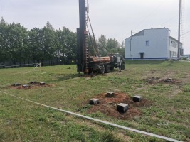 Бм-811м бурение скважин забивка свай 