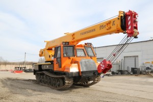 Кран стреловой самоходный КС-59713-14Т Галичанин