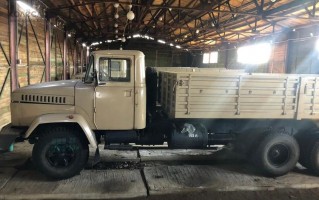 Бортовой грузовик КРАЗ 65101