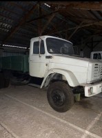 Автомобиль бортовой ЗИЛ 133 ГЯ